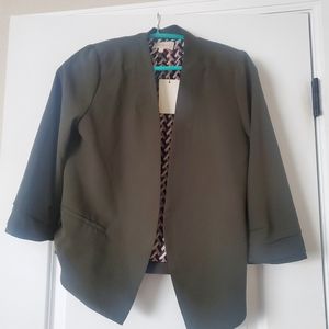 BNWT Medium Skies Are Blue Olive Blazer